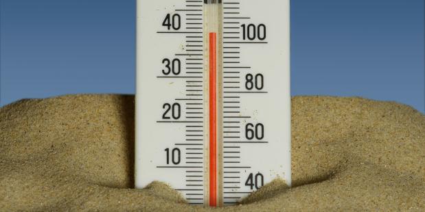 Het kwik kan al snel naar boven de 40 graden stijgen Photo by Immo Wegmann on Unsplash Hoge temperaturen